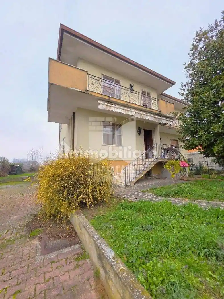 Villa in vendita a Borgo Virgilio
