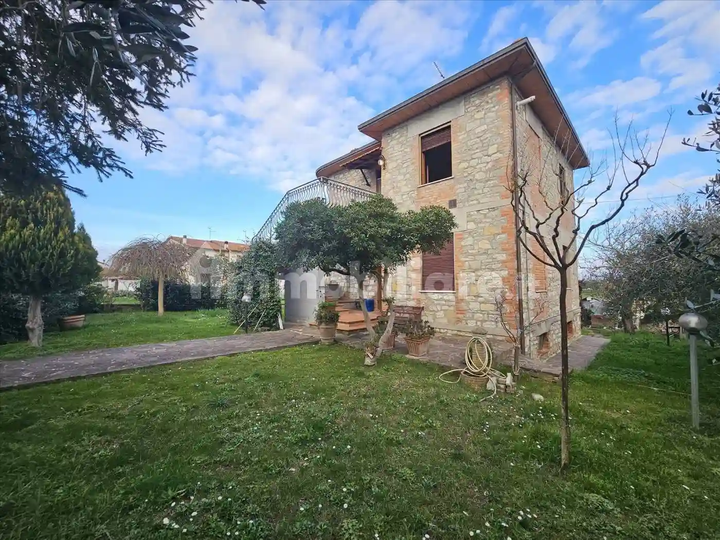 Casa indipendente - foto 2