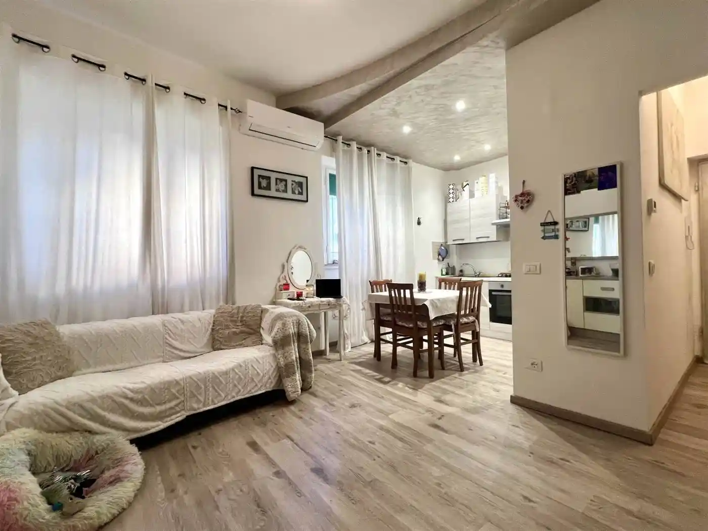 Appartamento in vendita a Livorno