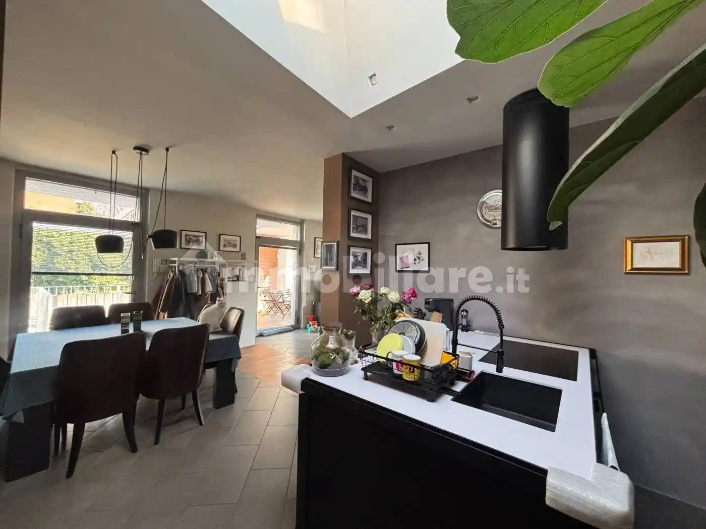 Appartamento in vendita a Monza