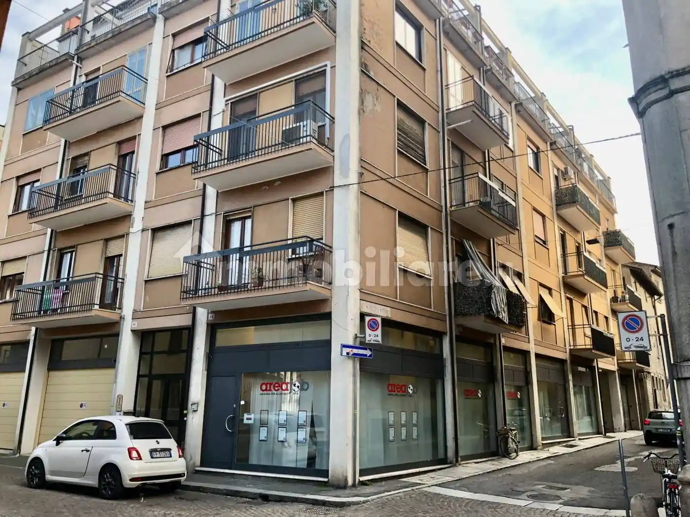 Appartamento in vendita a Piacenza