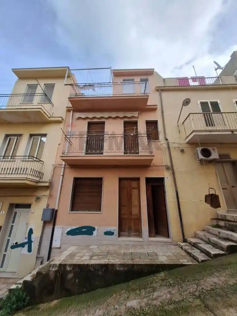 Casa indipendente in vendita a Comiso