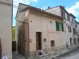 Appartamento in vendita a Asciano