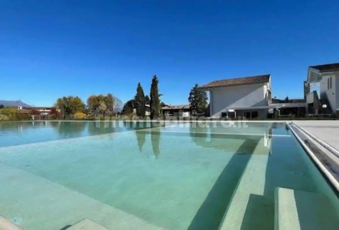 Appartamento in affitto a Padenghe sul Garda