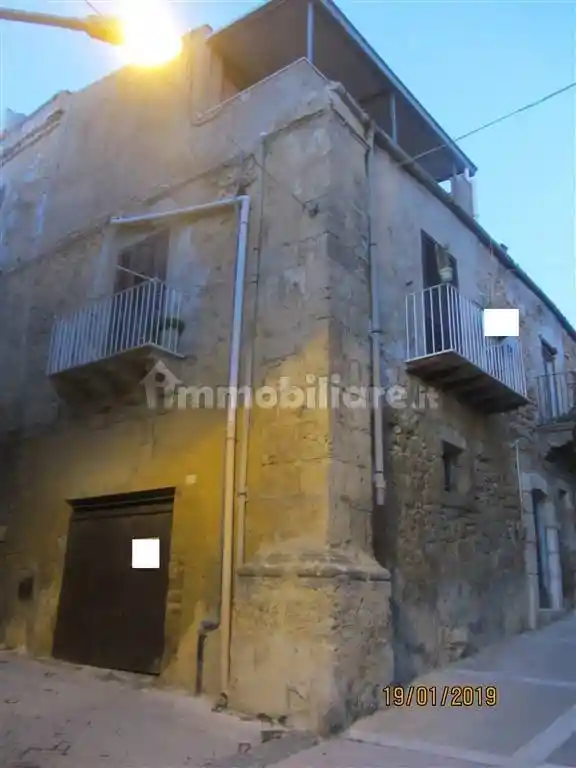 Casa indipendente in vendita a Naro