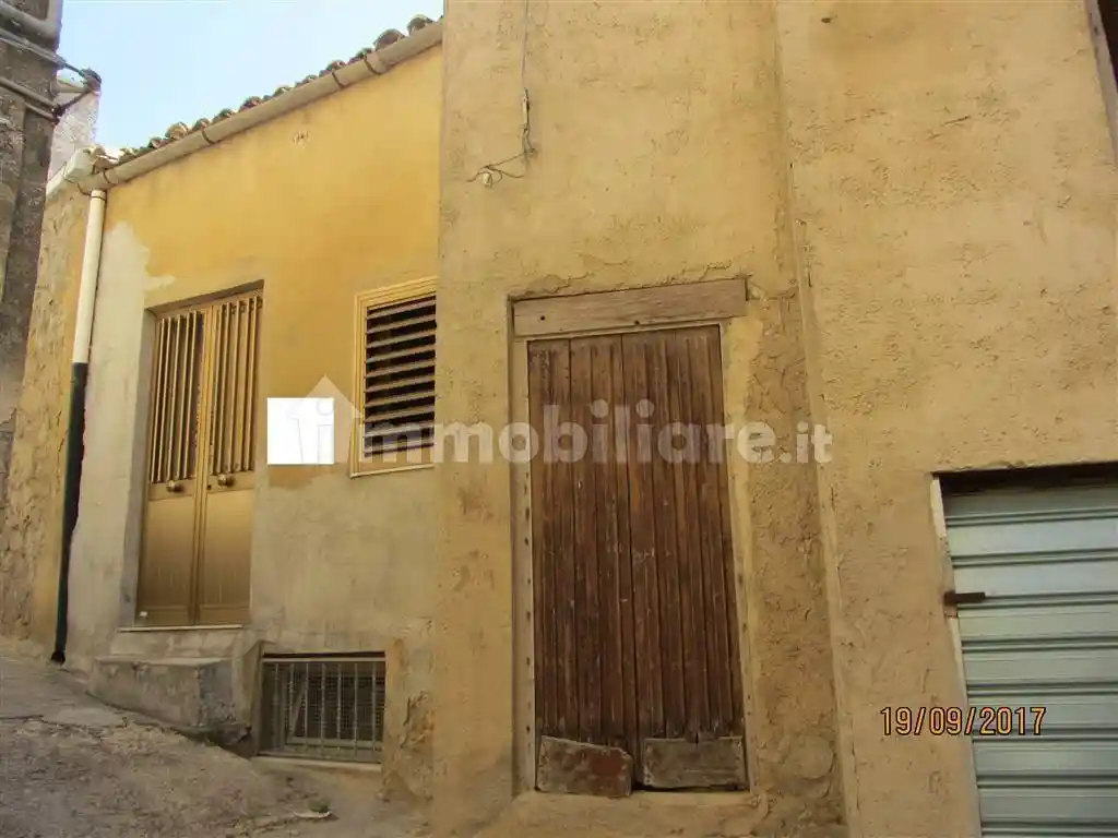 Casa indipendente in vendita a Naro