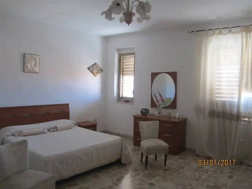 Appartamento in vendita a Naro