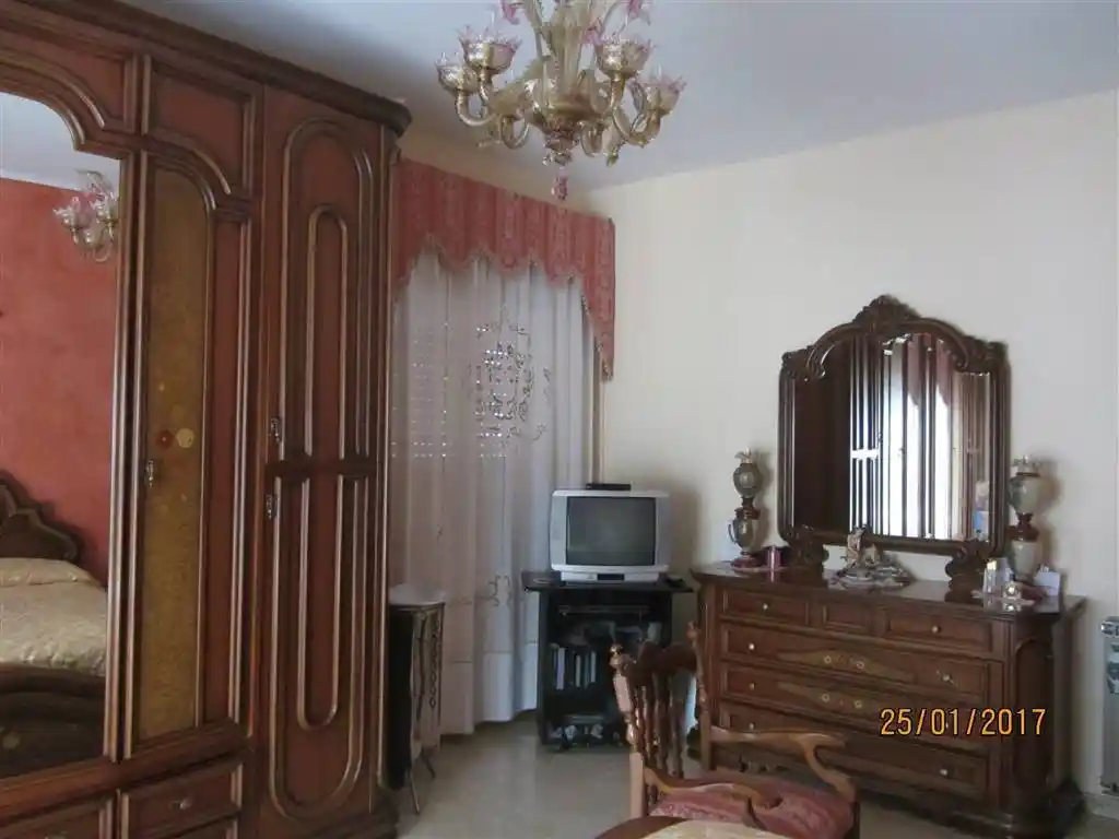 Appartamento in vendita a Naro