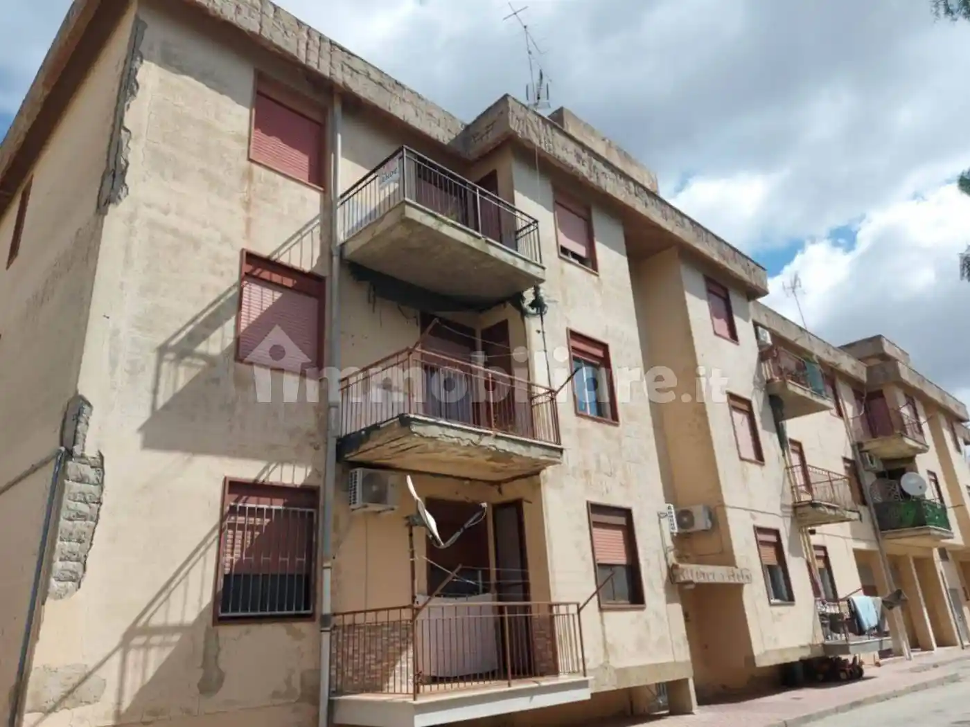 Appartamento in vendita a Naro