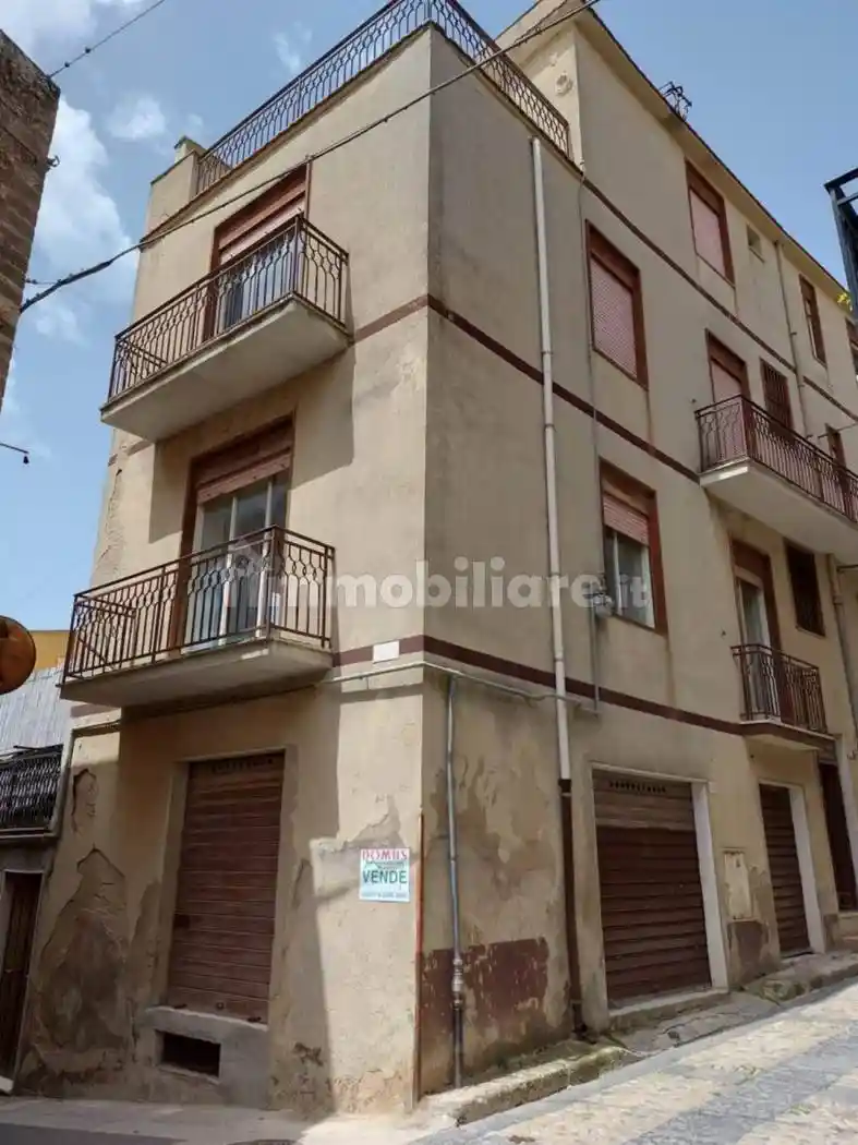 Casa indipendente in vendita a Naro