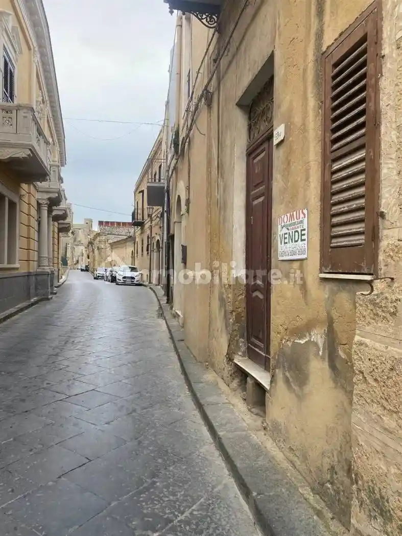 Casa indipendente in vendita a Naro