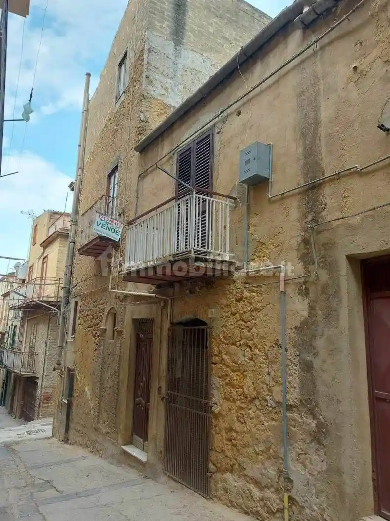 Casa indipendente in vendita a Naro