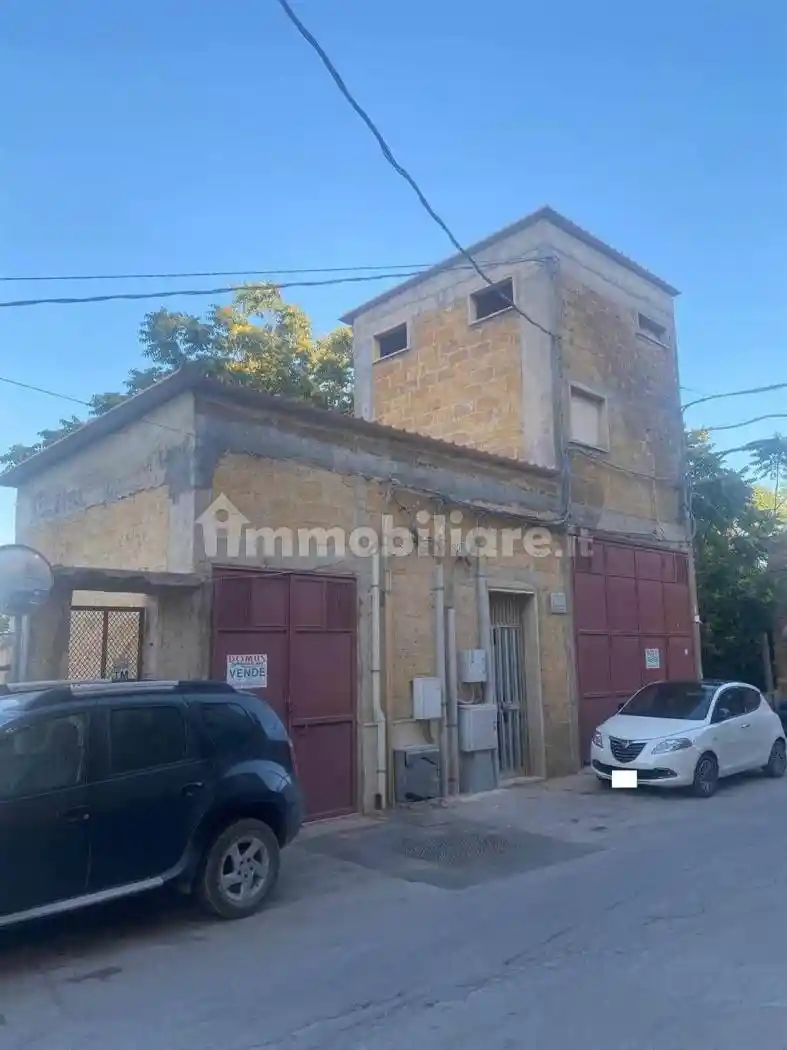 Casa indipendente in vendita a Naro