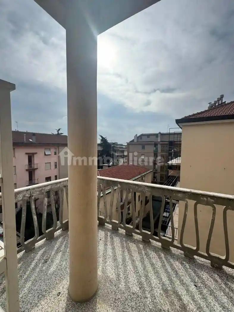 Appartamento in vendita a Albisola Superiore