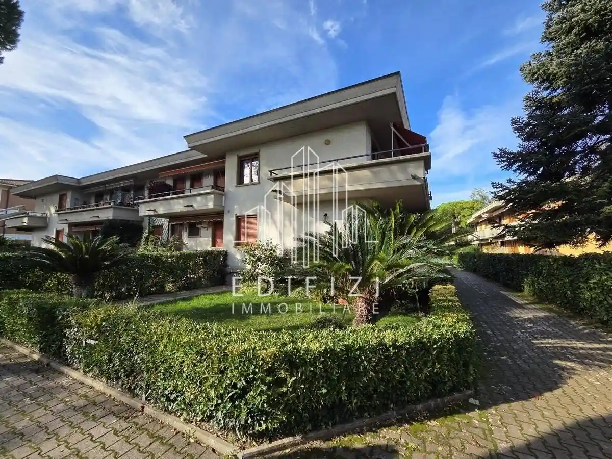 Appartamento in vendita a Massa