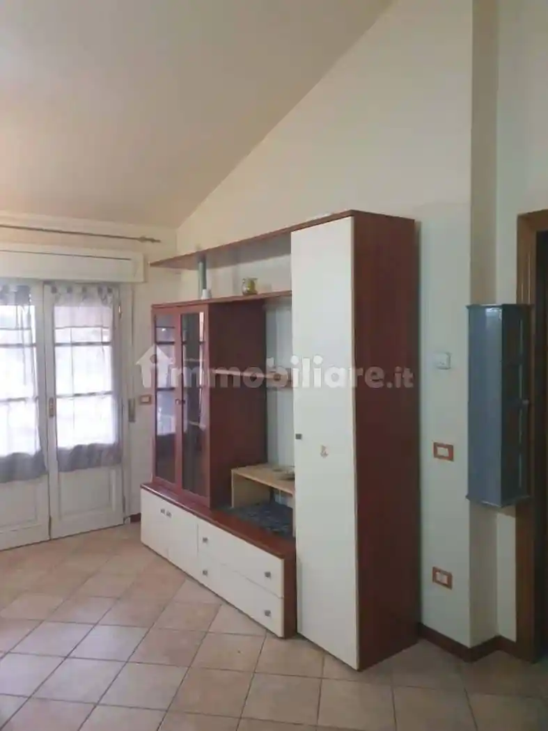 Appartamento in affitto a Lucca