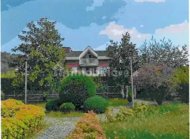 Villetta a schiera in vendita a Malnate