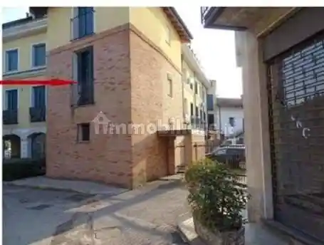 Appartamento in vendita a Cairate