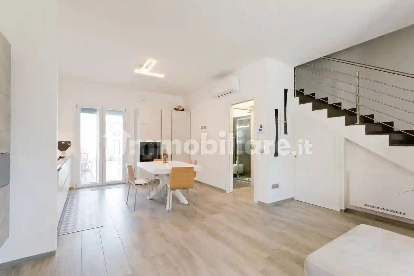 Villetta a schiera - foto 2