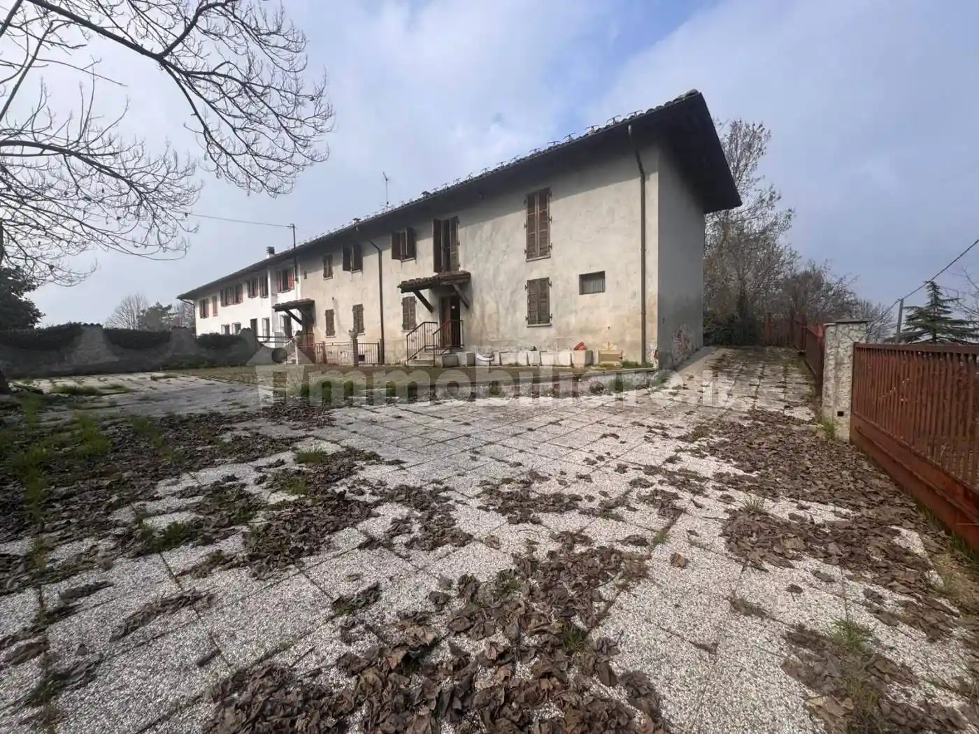 Rustico - Casale in vendita a Asti