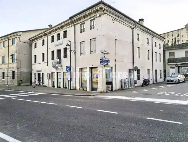 Appartamento in vendita a Isola Vicentina