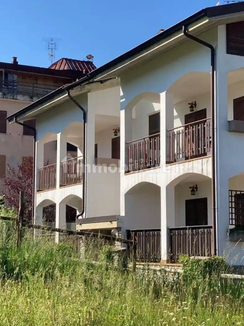 Appartamento in vendita a Roburent