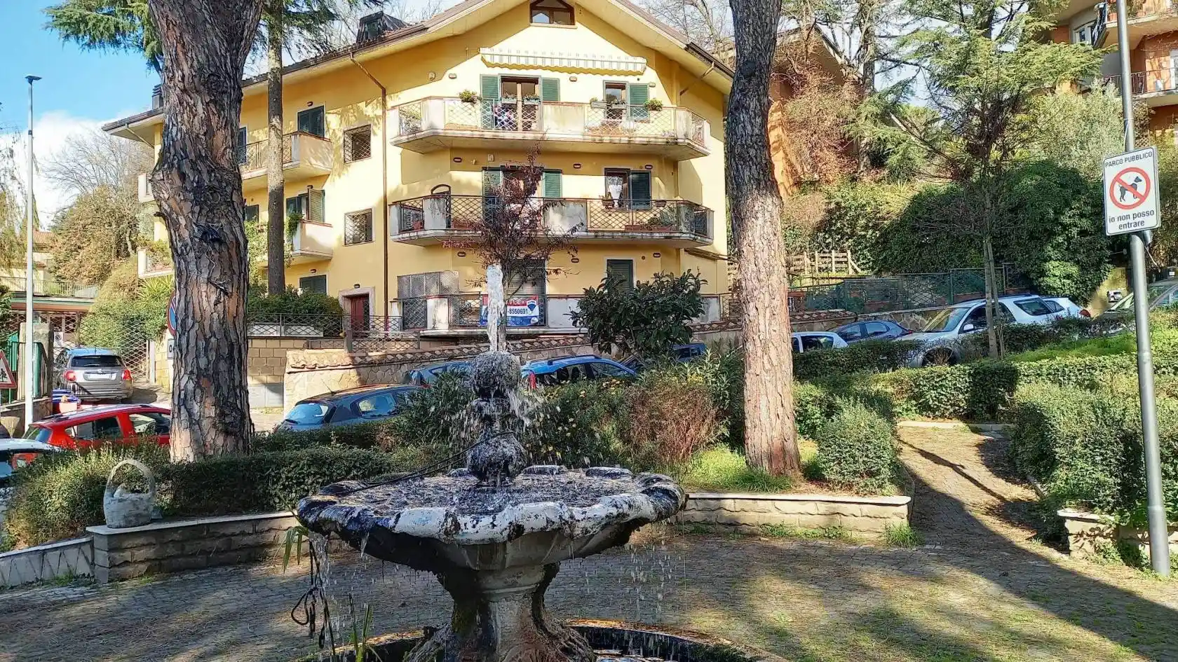 Appartamento in vendita a Grottaferrata