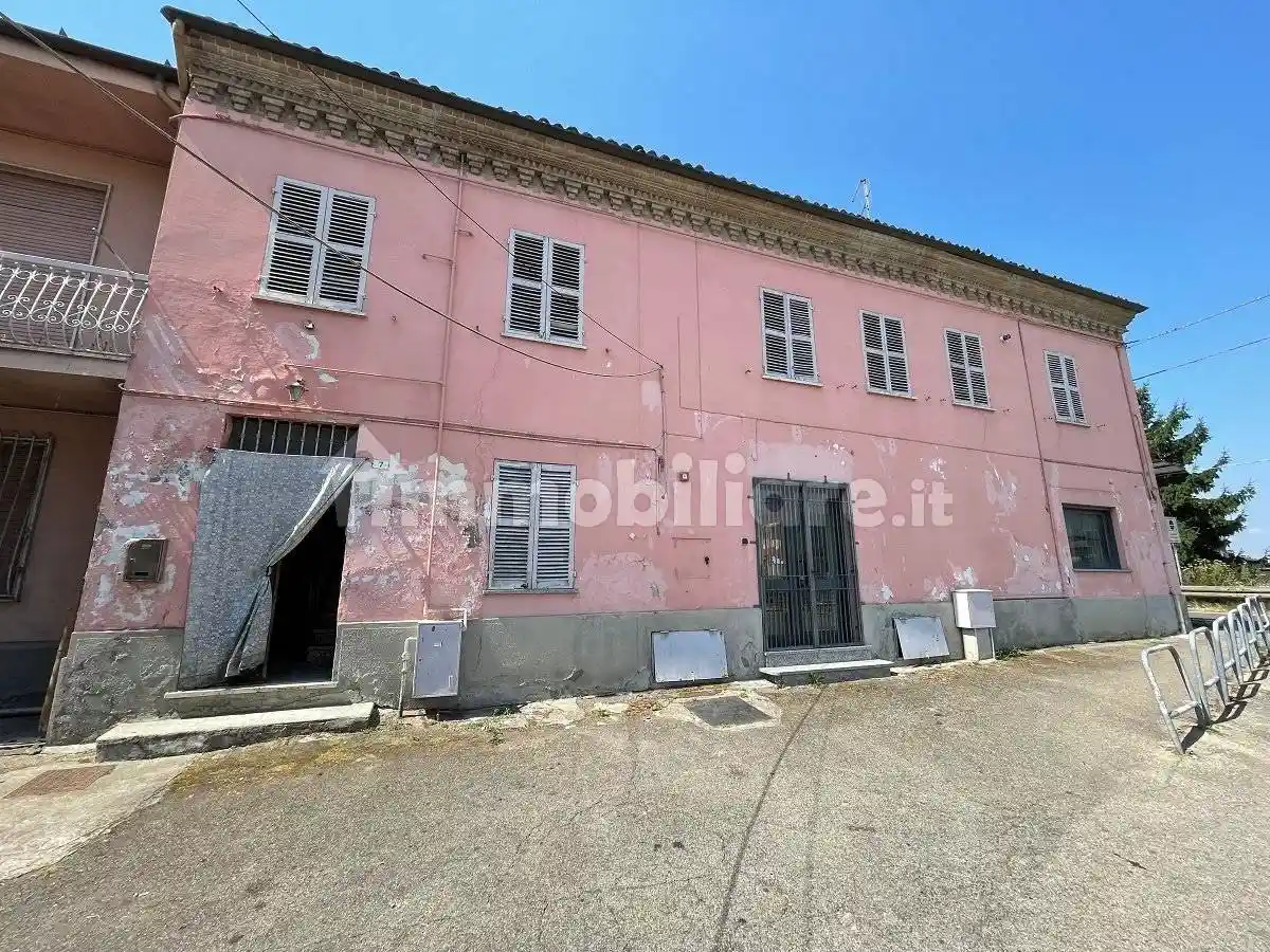 Rustico - Casale in vendita a Calamandrana