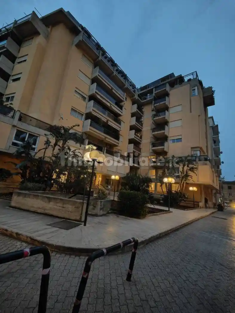 Appartamento in vendita a Palermo