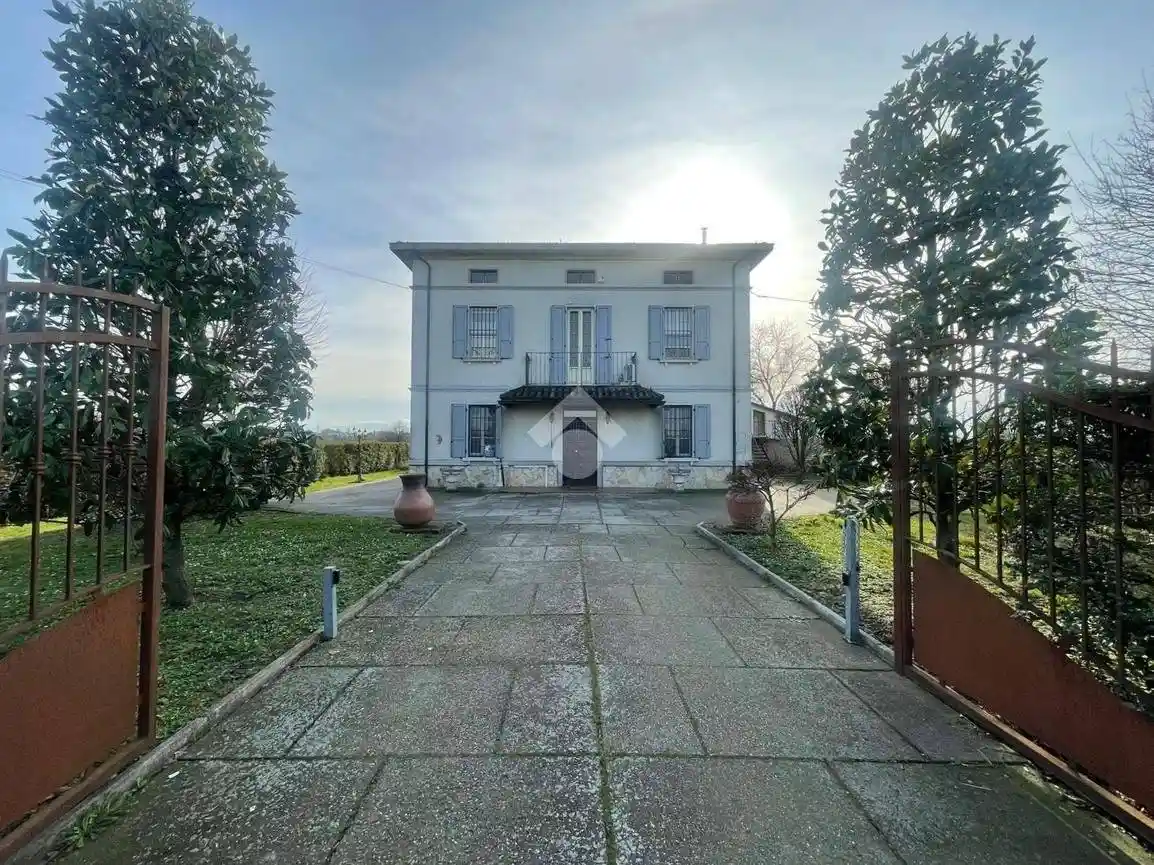 Appartamento in vendita a Fontevivo