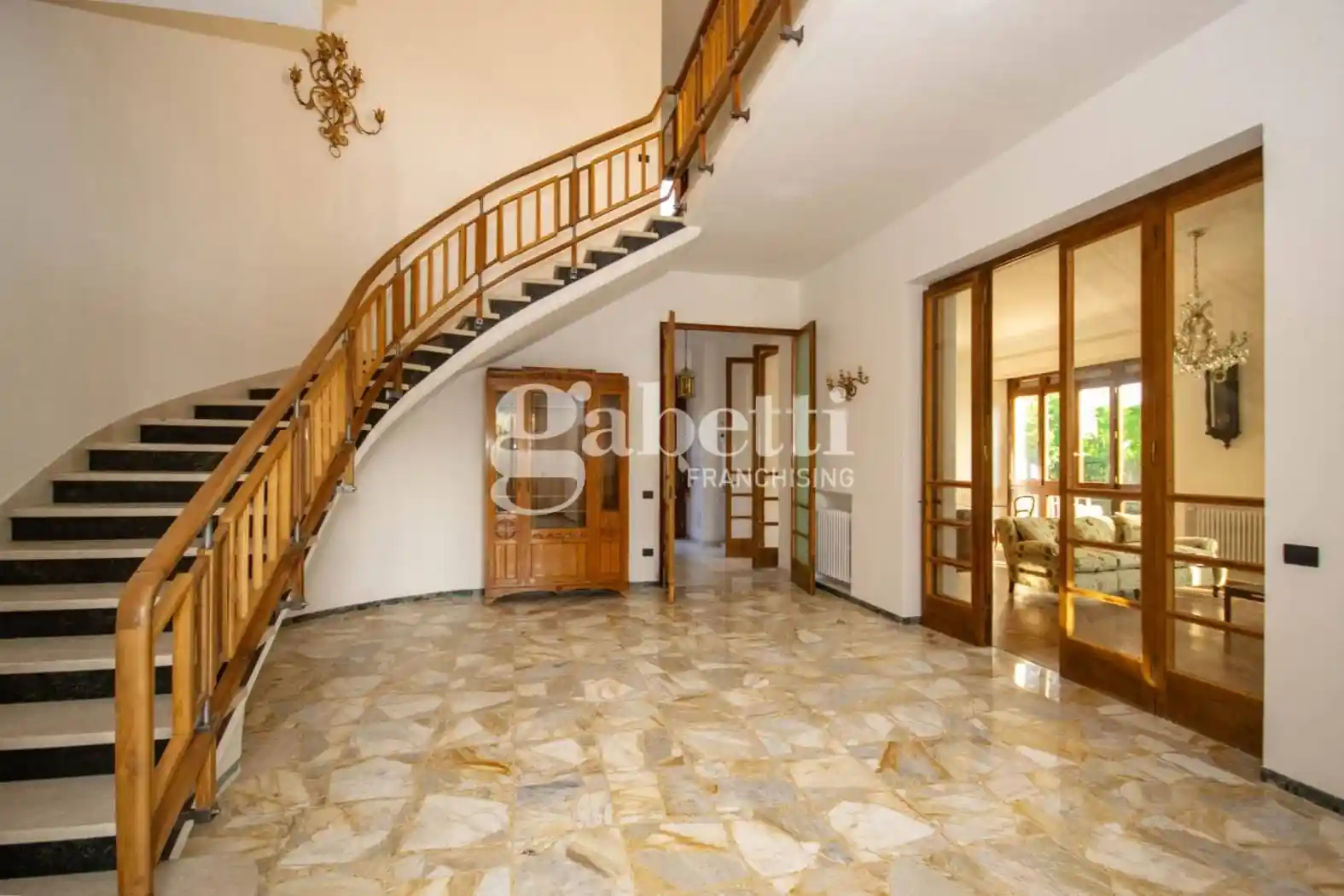 Villa in vendita a Montecatini-Terme