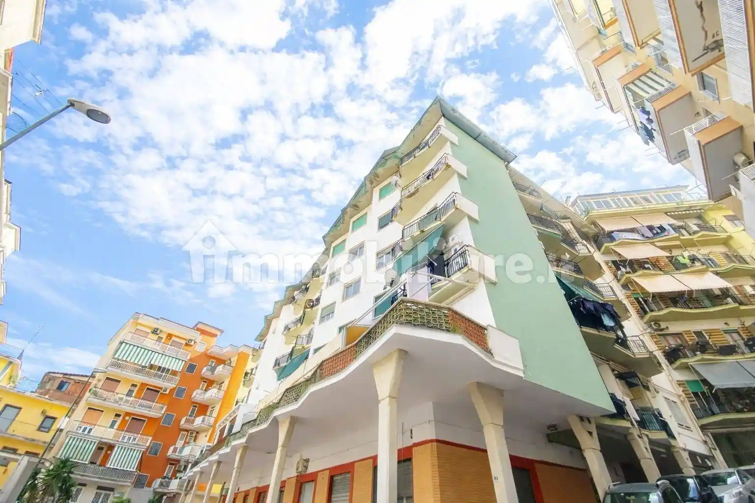 Appartamento in vendita a Napoli