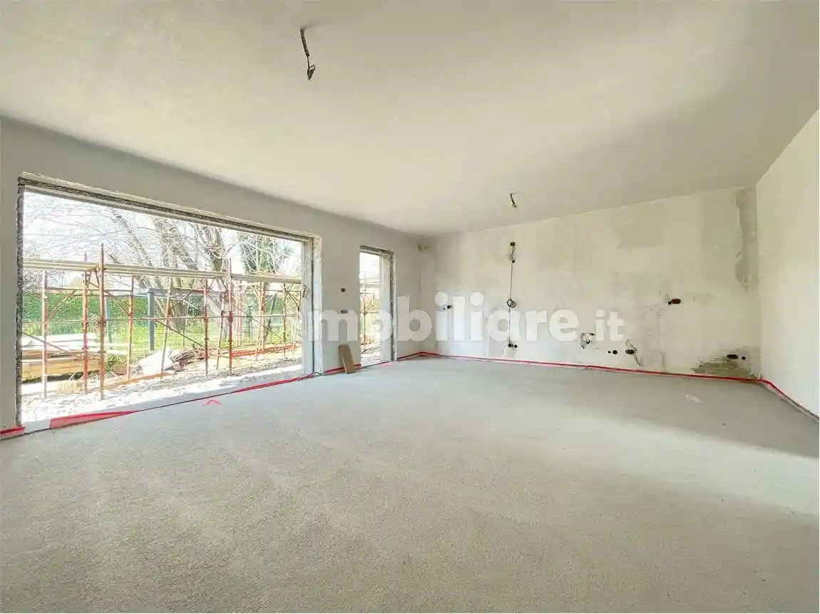 Villetta a schiera in affitto a Limido Comasco