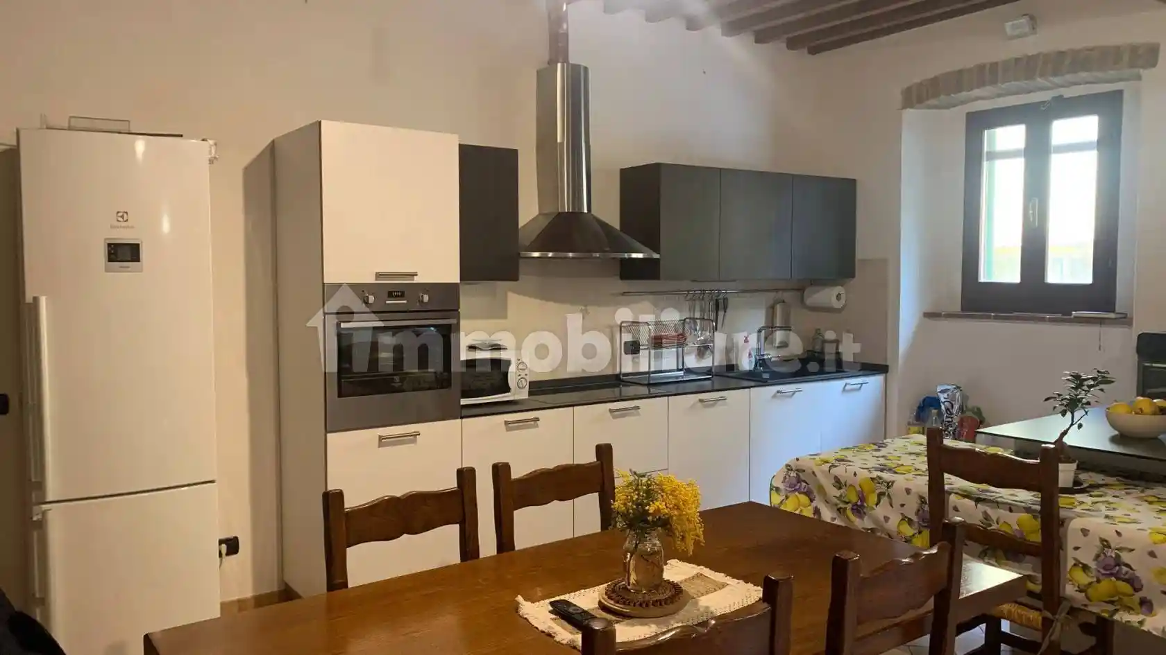 Appartamento in affitto a Volterra