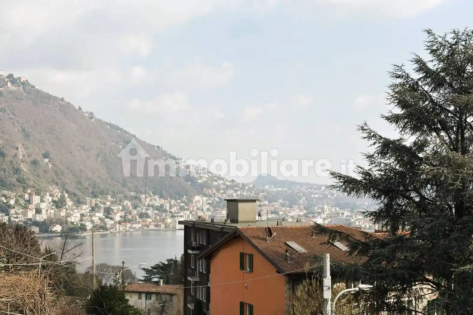 Appartamento in vendita a Como