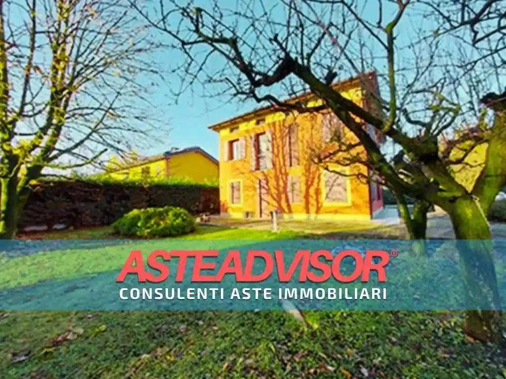 Villa in vendita a Modena