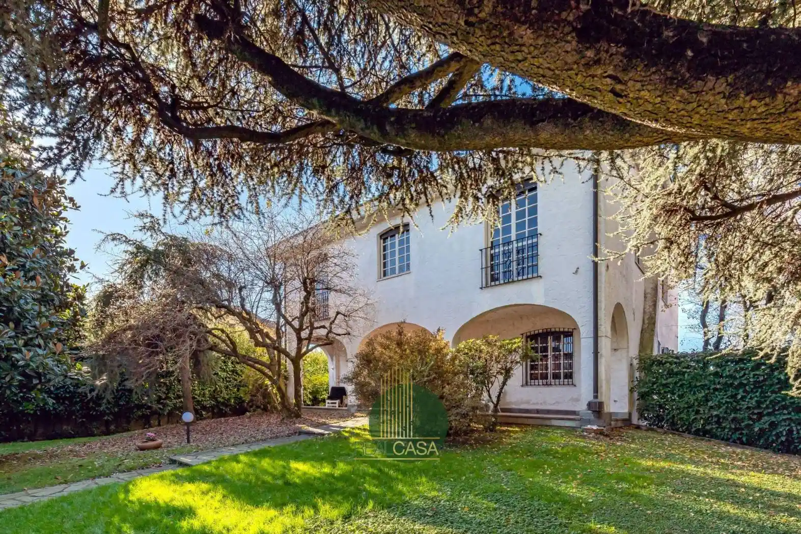 Villa in vendita a Saronno