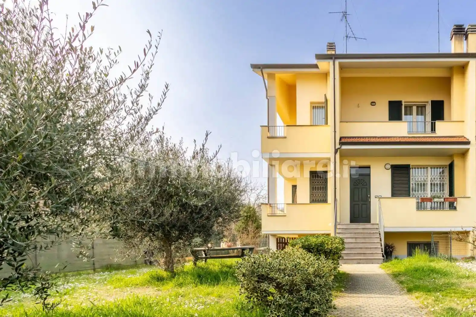 Villetta a schiera in vendita a Imola