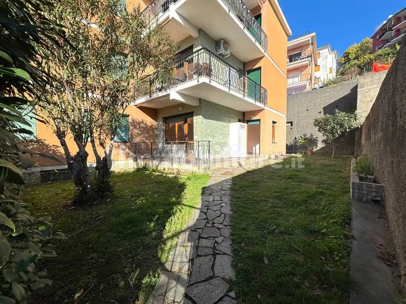 Appartamento in vendita a Cogoleto