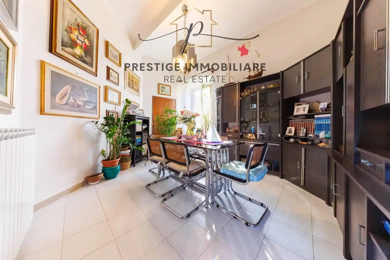 Appartamento in vendita a Livorno