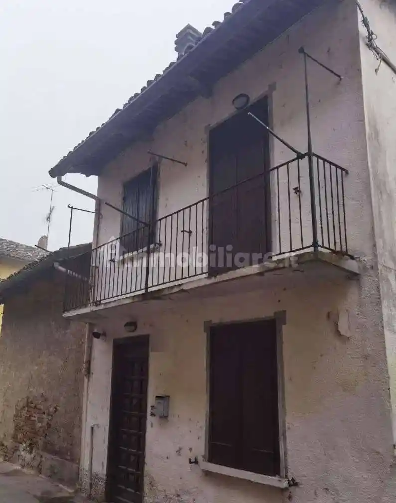 Casa indipendente in vendita a Lauriano