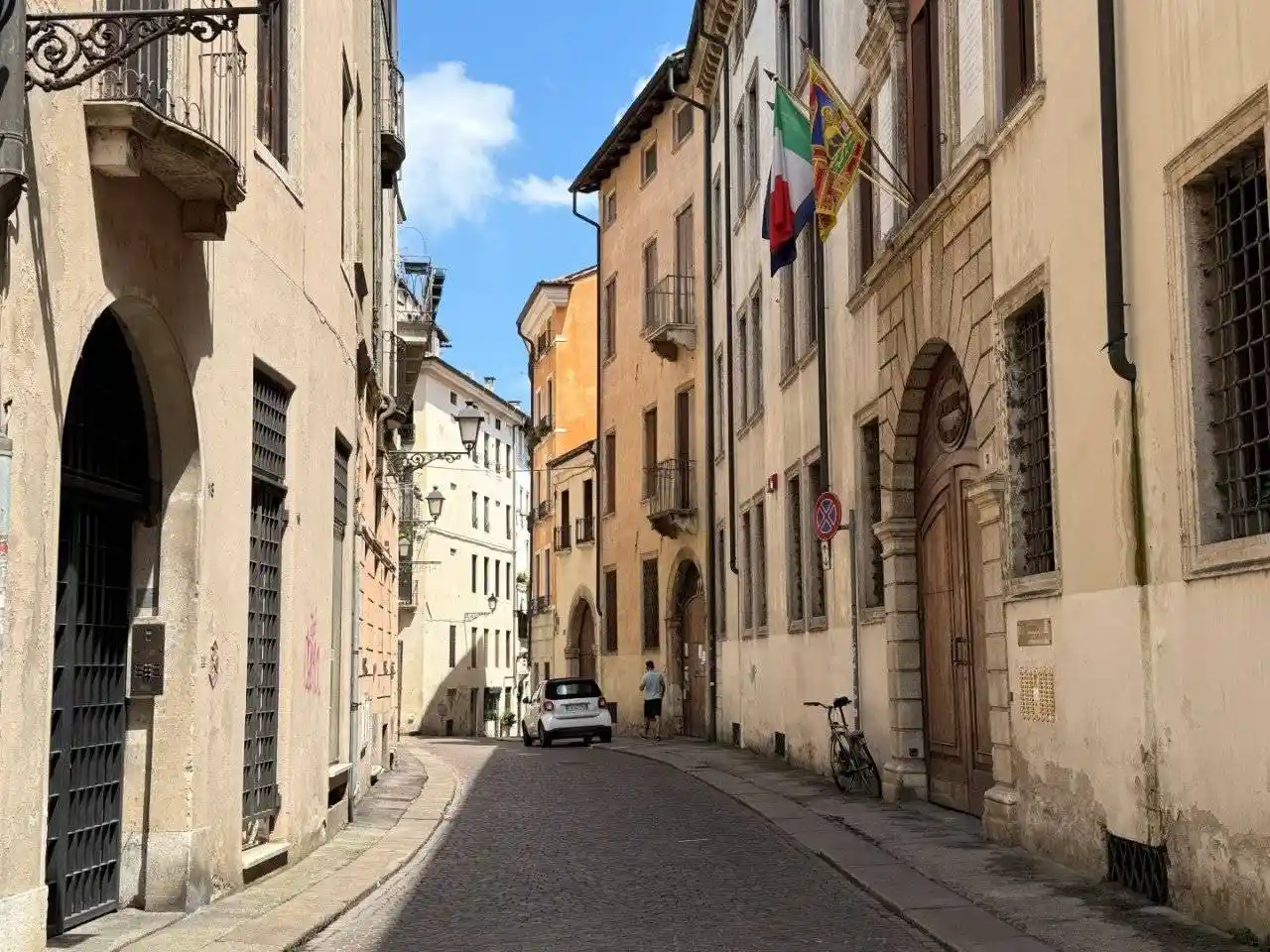 Palazzo - Edificio in vendita a Vicenza