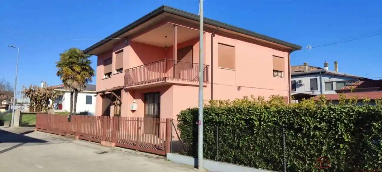 Casa indipendente in vendita a Curtarolo