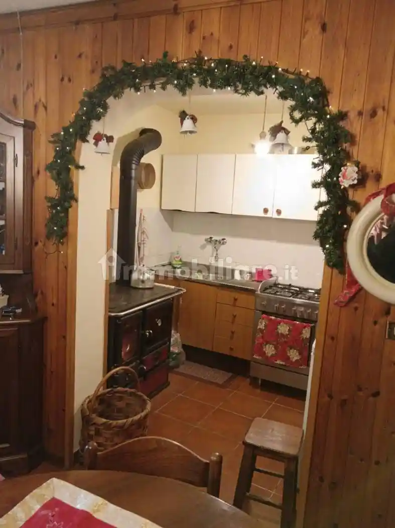 Casa indipendente in vendita a Minucciano