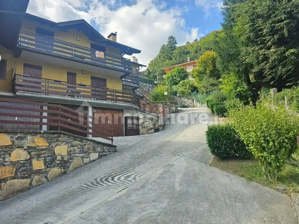 Appartamento in vendita a Rota d'Imagna