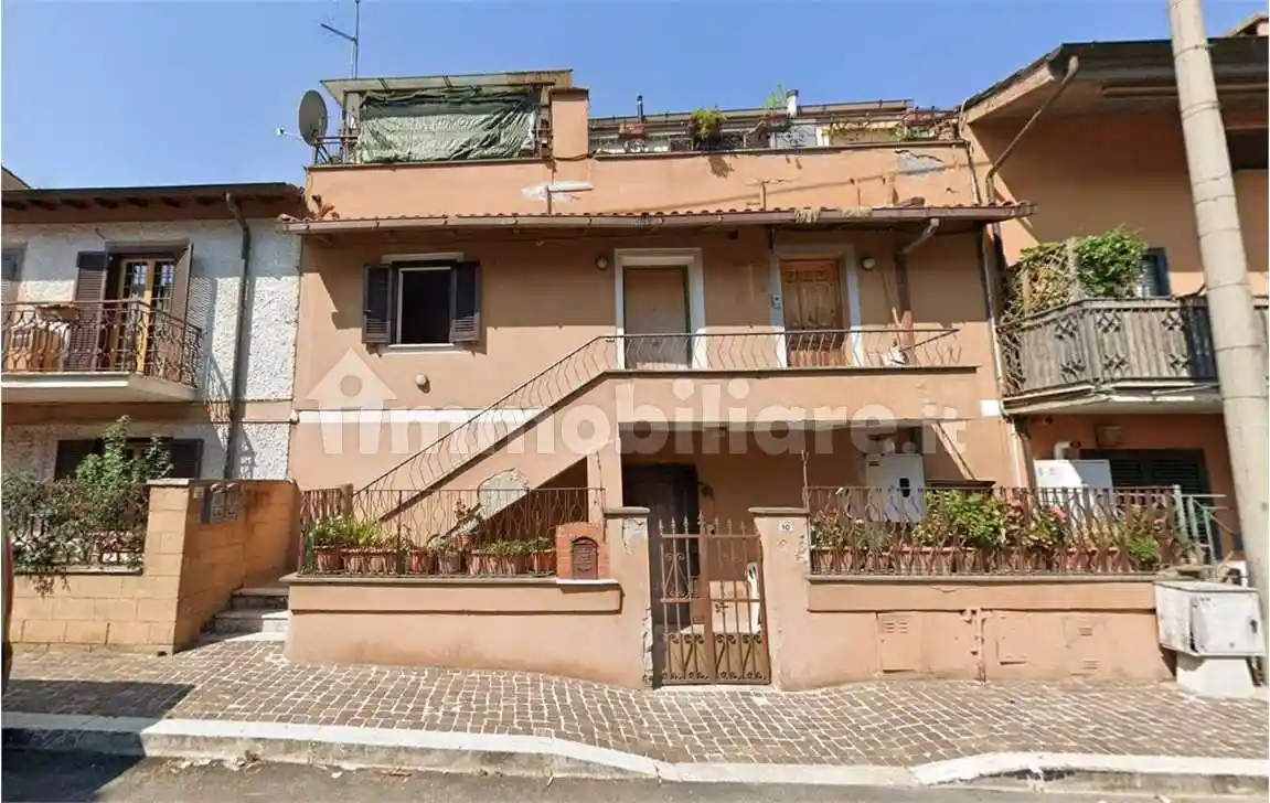 Appartamento in vendita a Formello