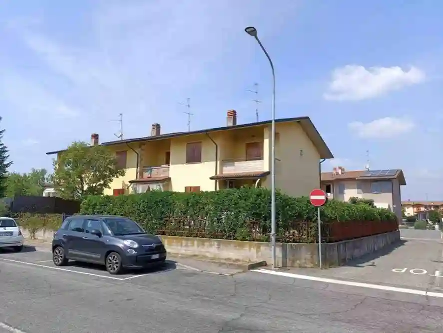 Villetta a schiera - foto 2