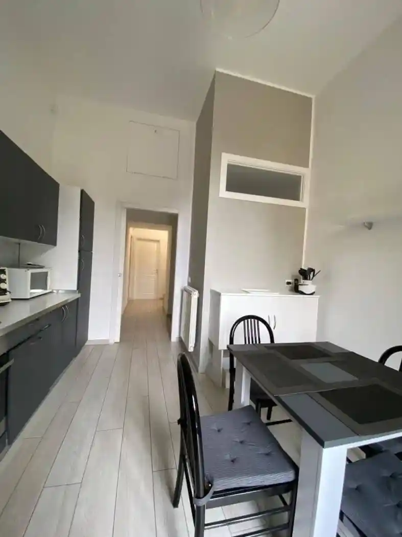 Appartamento in affitto a Napoli