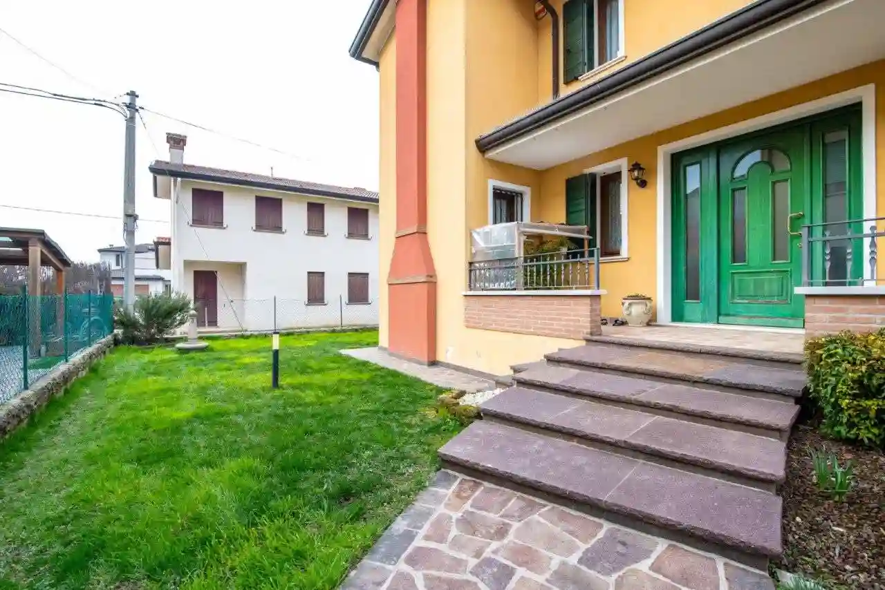 Casa indipendente - foto 2