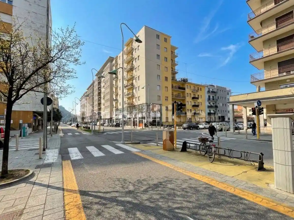 Appartamento in vendita a Brescia